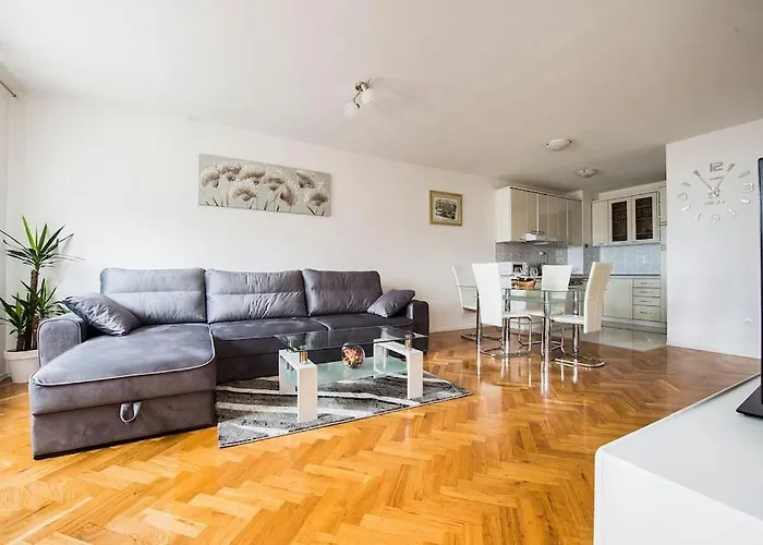 Apartment Jully